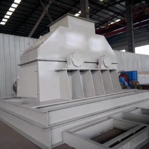 臥式粉碎機(jī)完工，準(zhǔn)備發(fā)貨